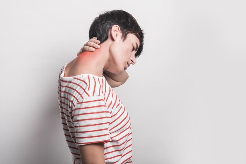 Neck pain in a woman with cervical osteochondrosis