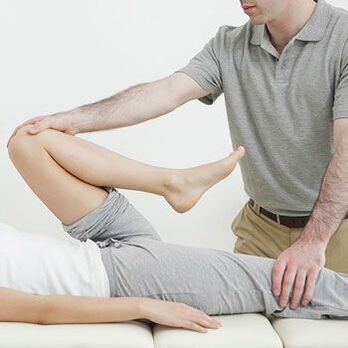 Massage sessions and exercises will alleviate the symptoms of hip arthrosis